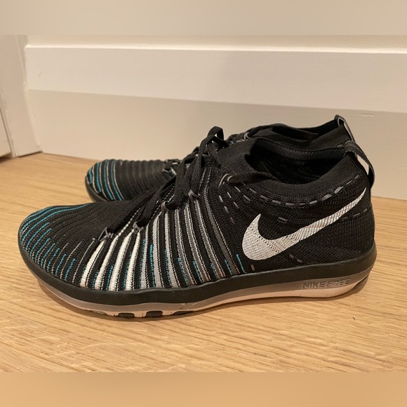 Nike free workout shoes
Size 6.5 - Picture 4 of 4